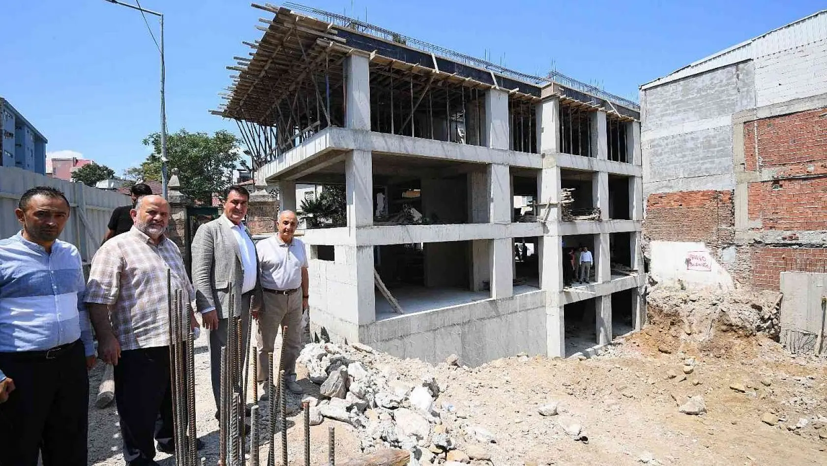 Bursa'nın manevi mekânı yeni binasına kavuşuyor
