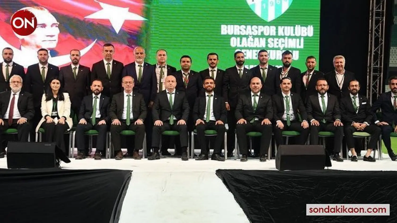 Bursaspor Kulübü'nde yeni yönetimin görev dağılımı yapıldı