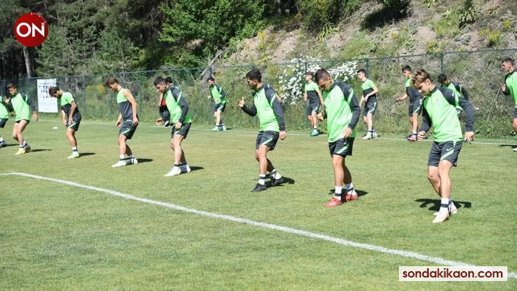 Bursaspor yeni sezona ağır antrenmanlarla hazırlanıyor