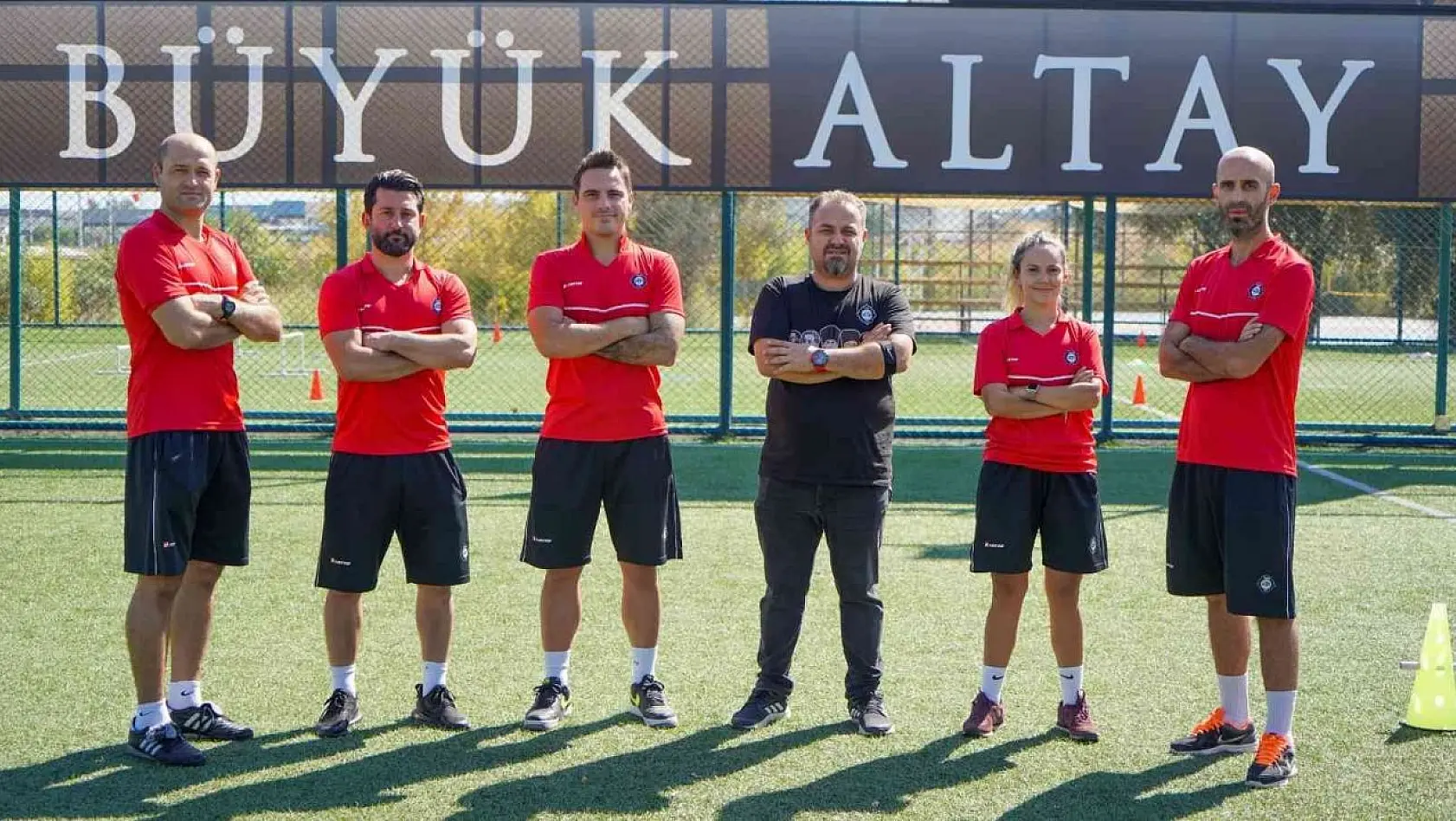 Büyük Altay Futbol Akademisi genç yetenekleri bekliyor