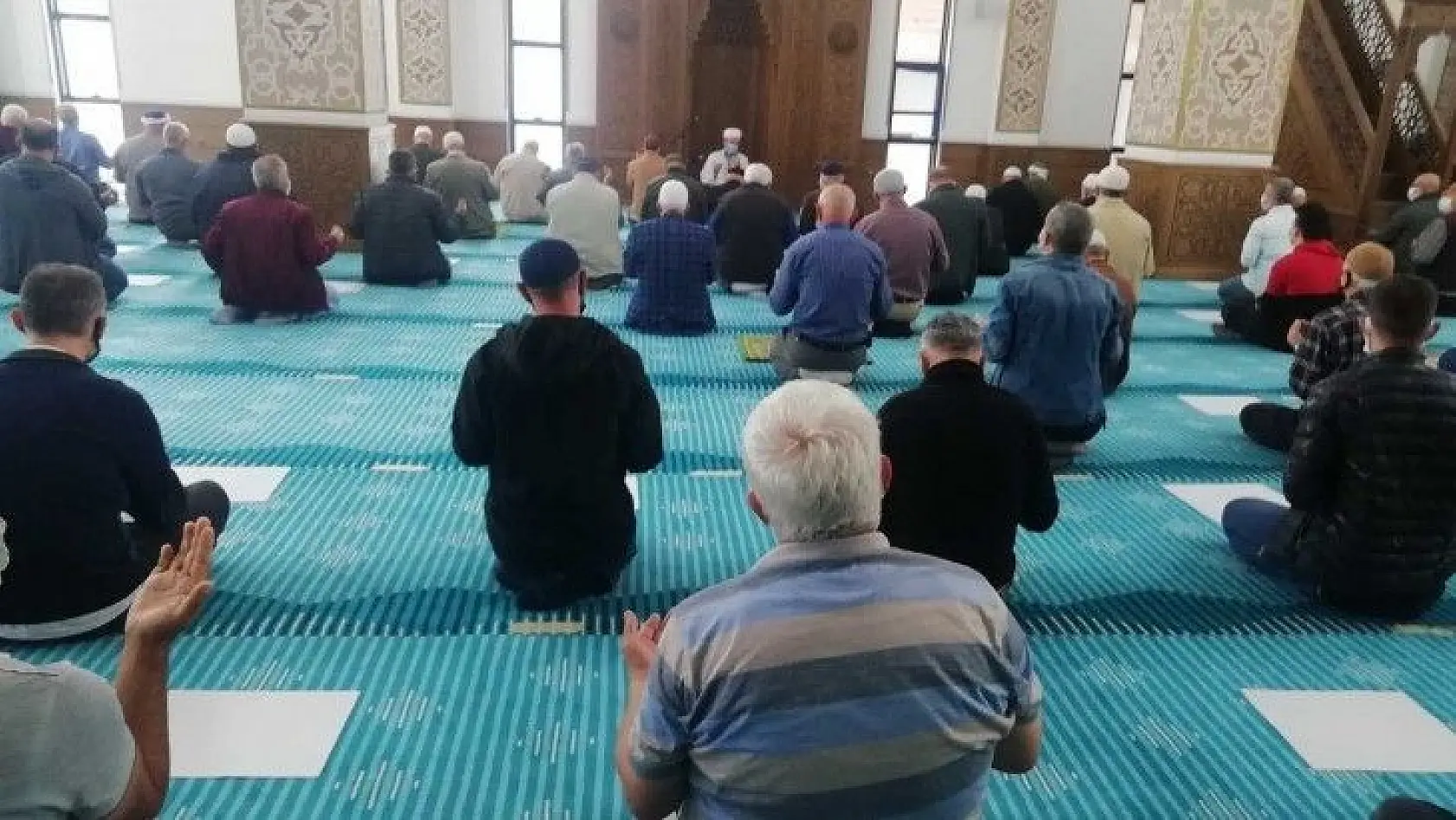 Camiler ve Din Görevlileri Haftasında Kur'an ziyafeti
