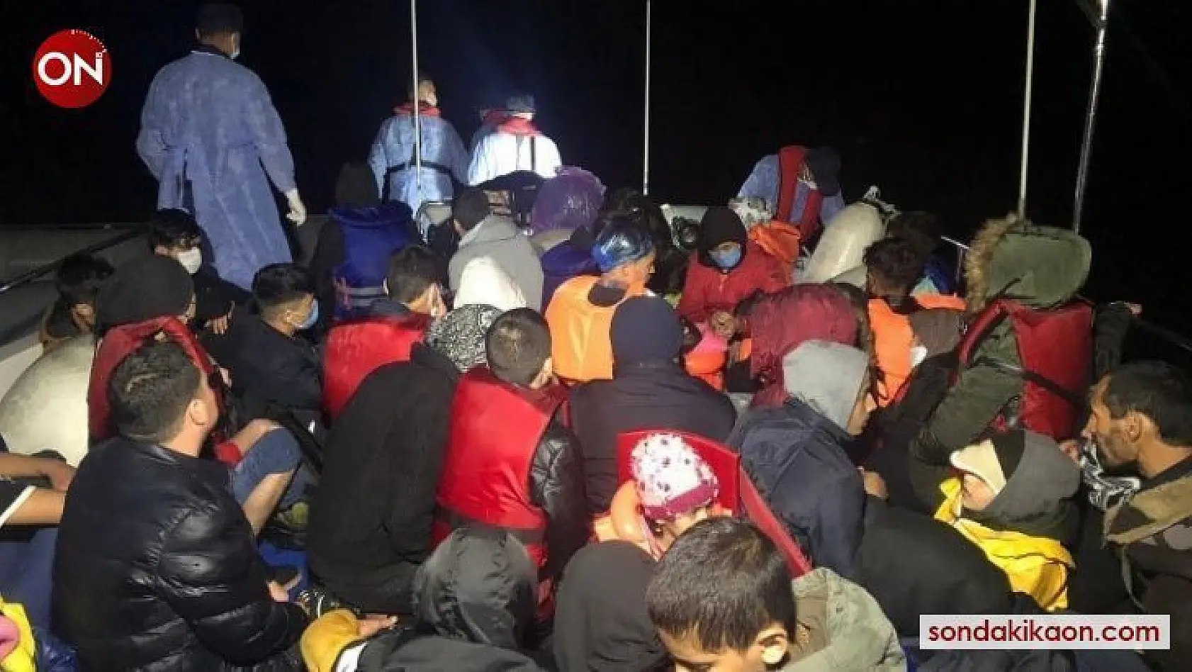 Çanakkale'de 46 düzensiz göçmen kurtarıldı