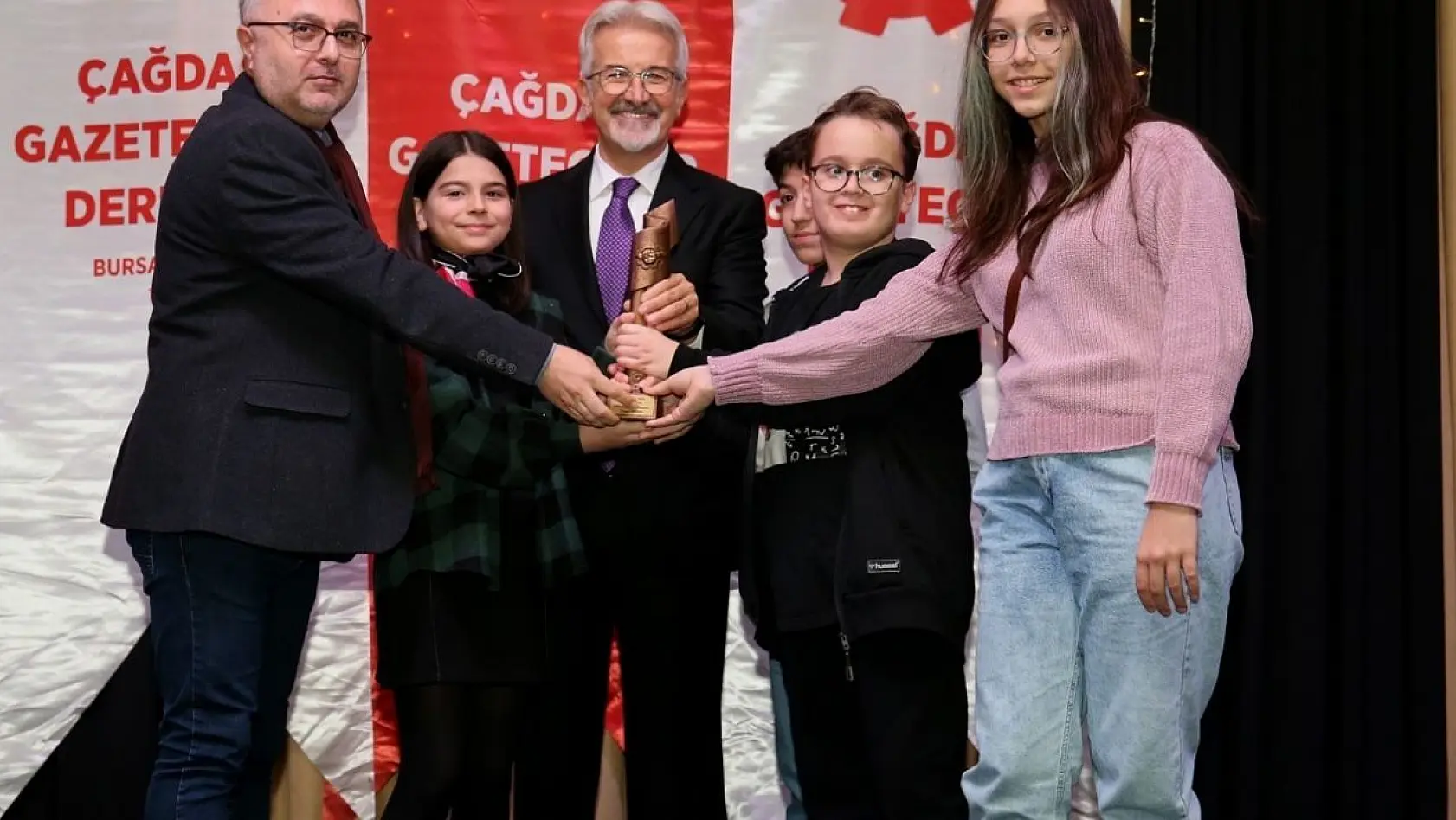 ÇGD'den Başkan Erdem'e çevre ödülü