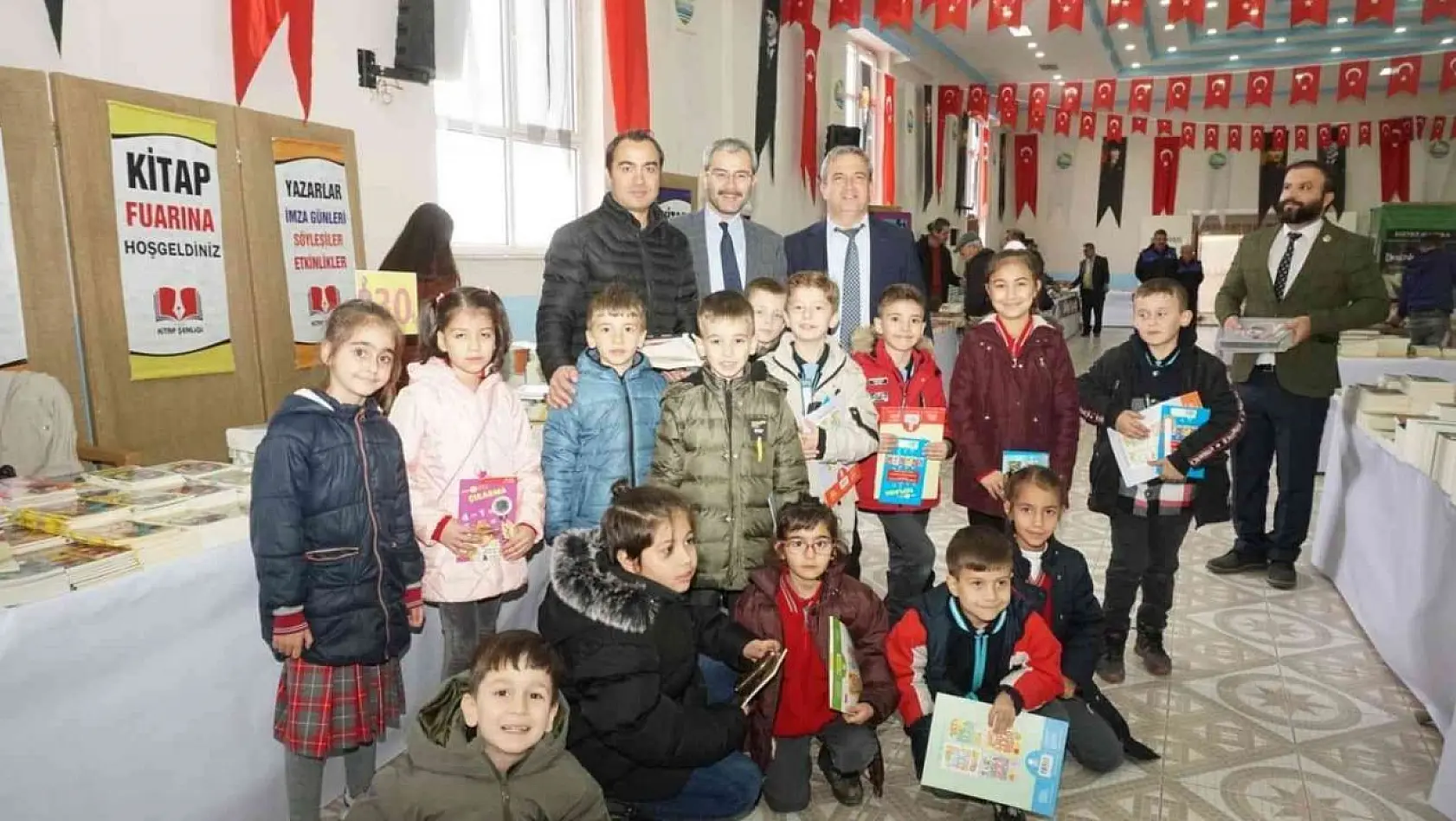 Çivril Belediyesi kitapları okuyucularıyla buluşturdu