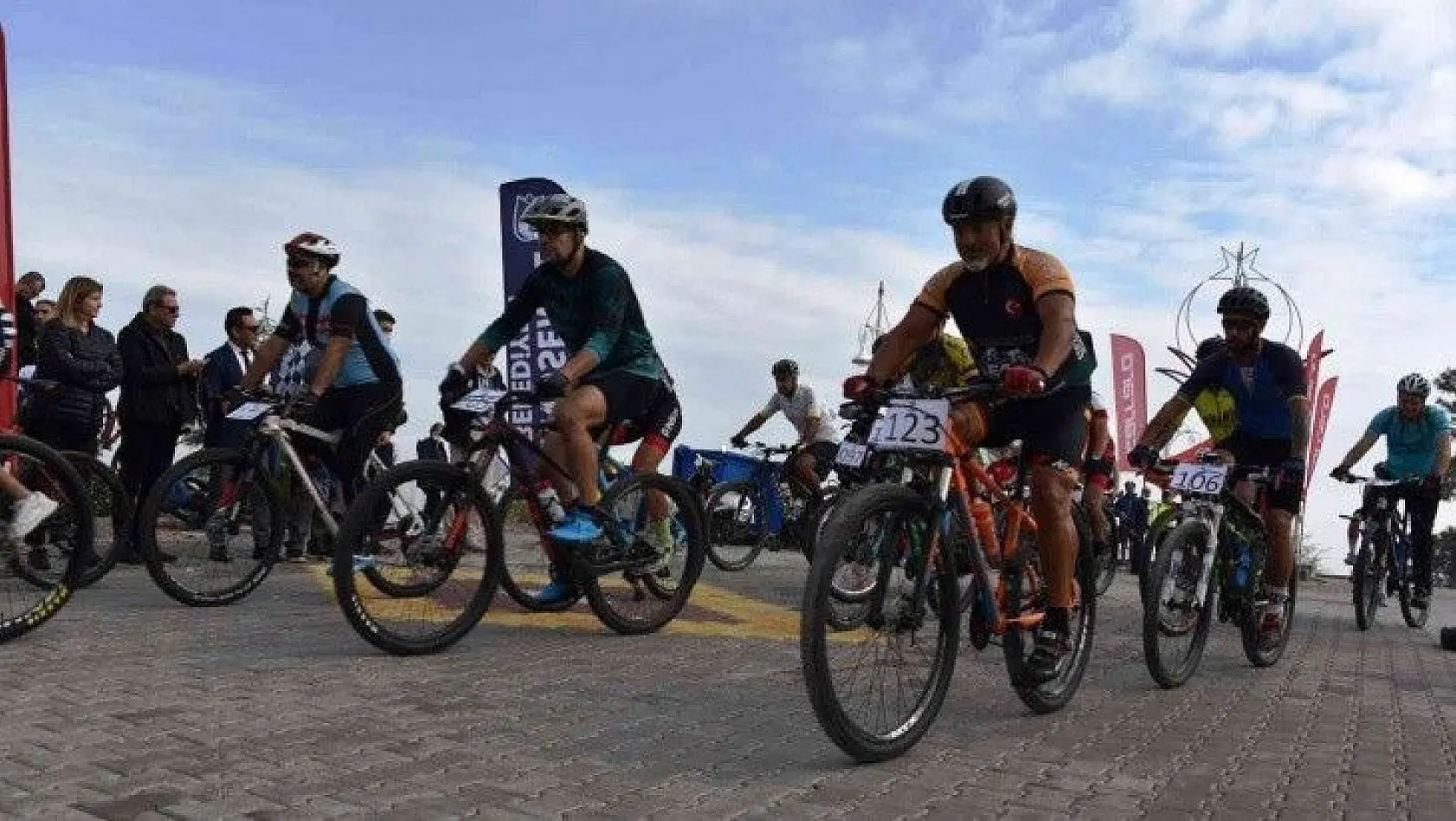 Dağ bisikletçileri 3. kez Yunusemre'de buluştu