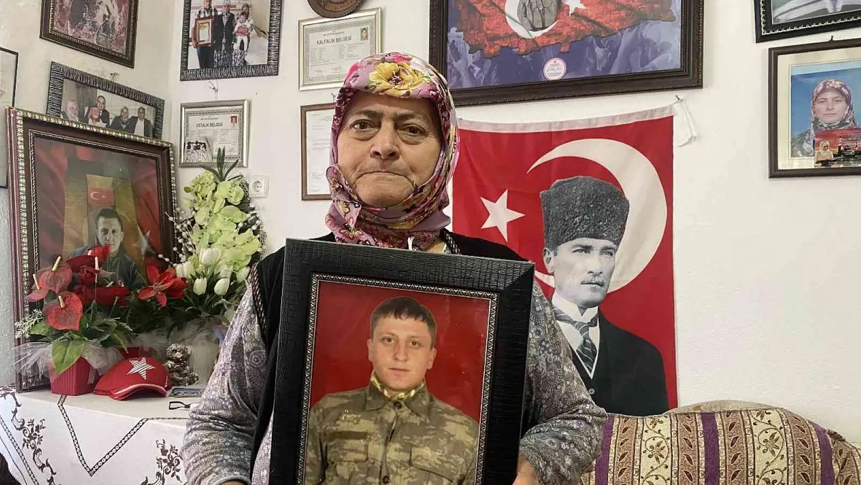 Dağlıca'da şehit olan Fatih Duru'nun annesi: 'Kanımız yerde kalmadı'