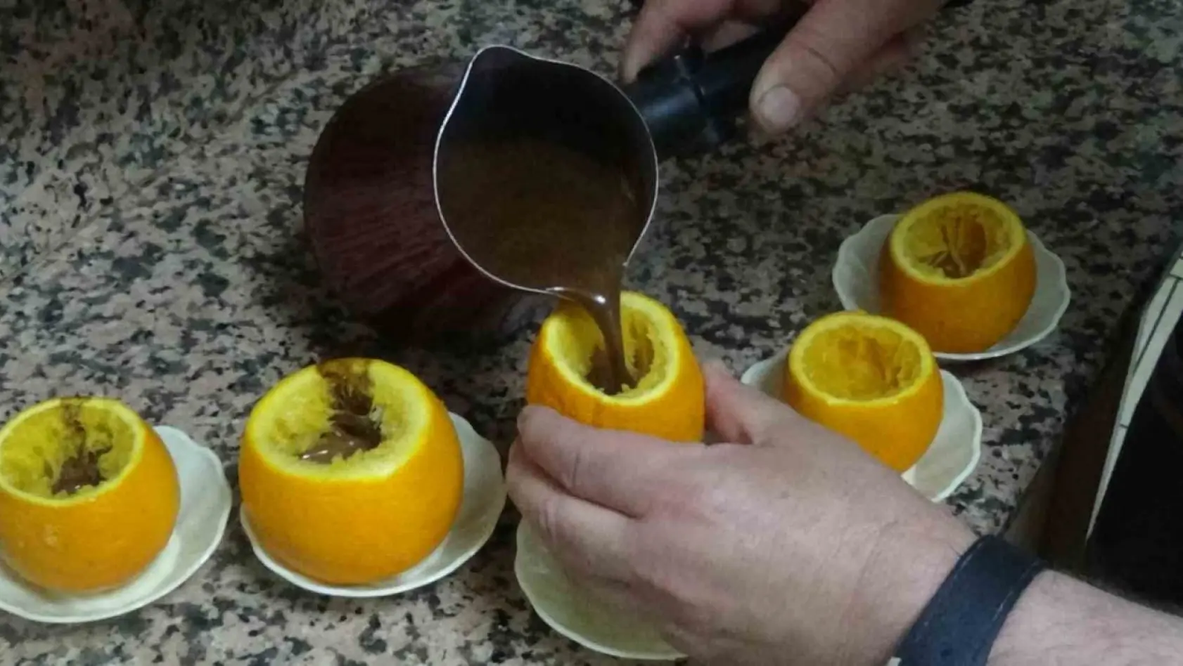 Damak çatlatan lezzet portakalda kahve