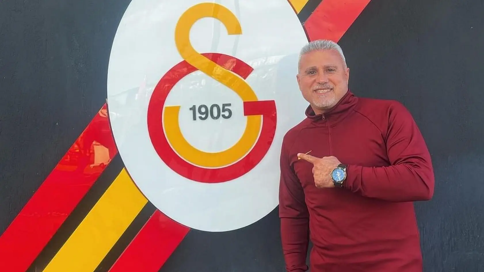 Denizli Galatasaray Futbol Okulları, Papen Mustafa'ya emanet