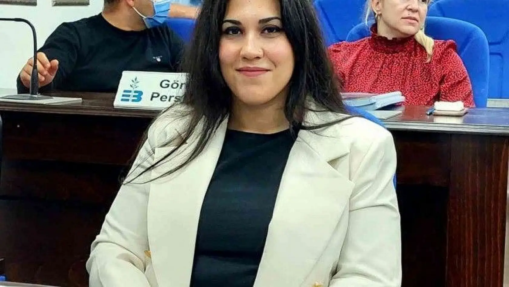 Edremit'te AK Parti'li yeni belediye meclis üyesi göreve başladı
