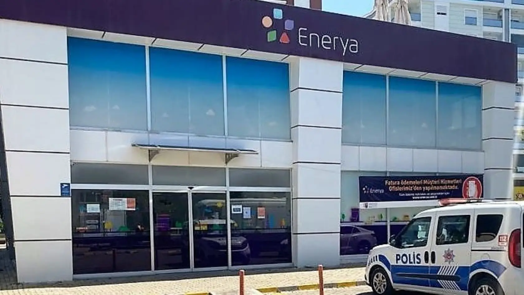 Enerya, bayram öncesi 60 çalışanını işten çıkardı