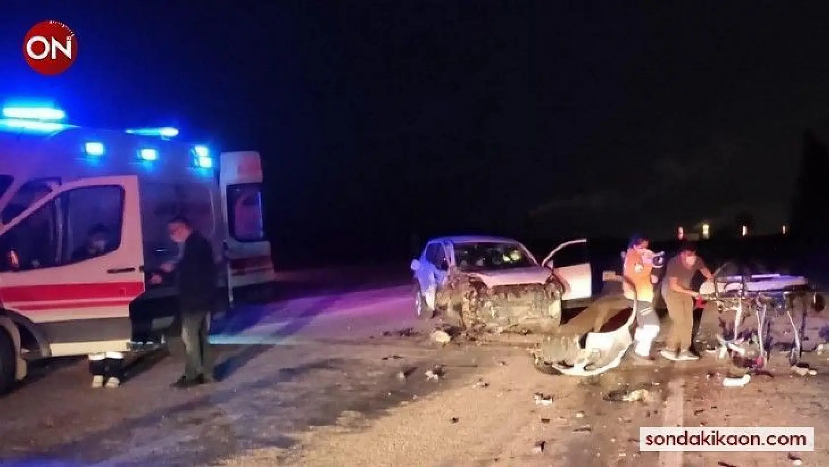 Erdek-Bandırma yolunda kaza: 3 yaralı