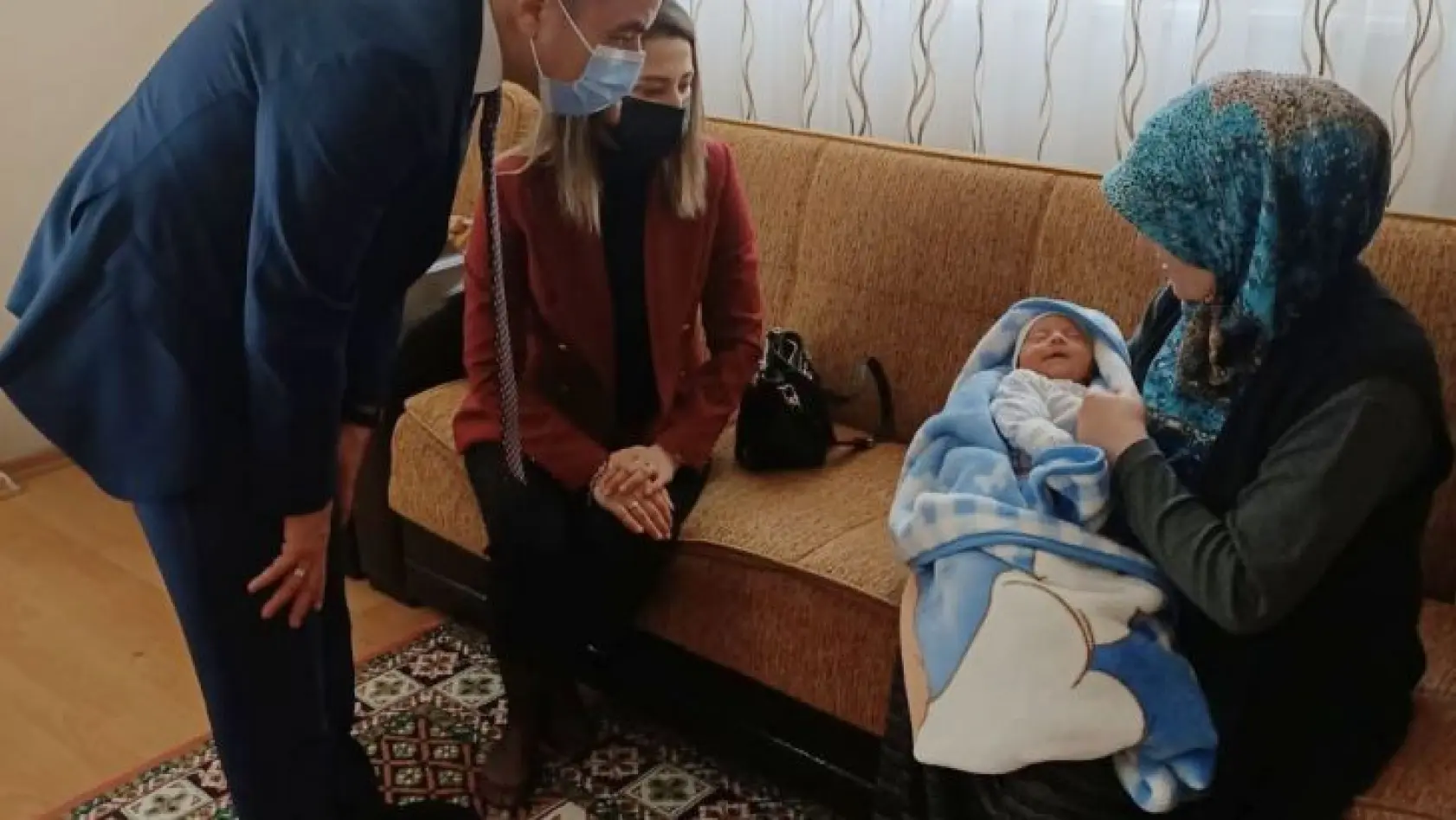 Erdek'te 'Aramıza Hoş geldin Bebek' ziyaretleri devam ediyor