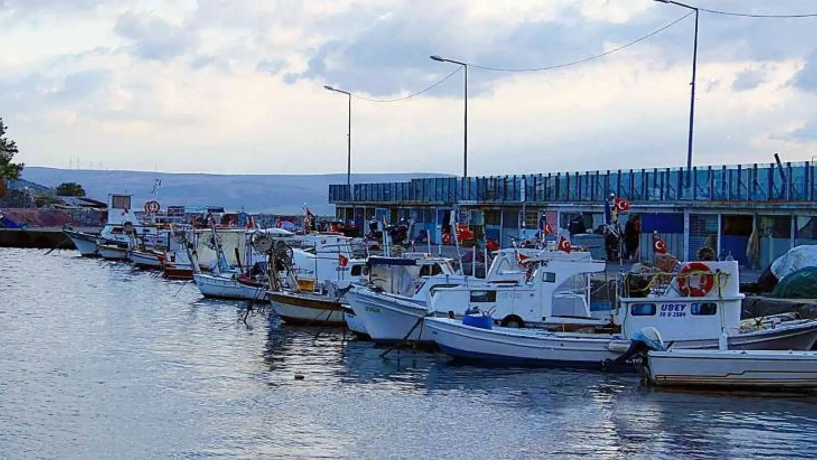 Erdek'te 105 balıkçıya destek parası