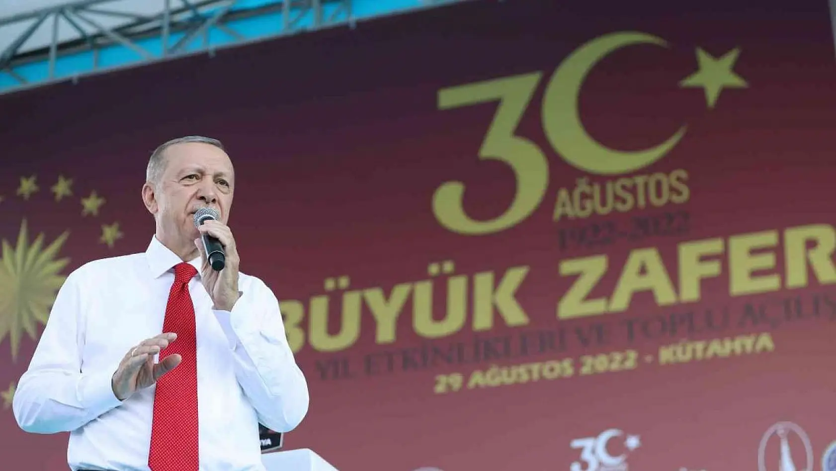 Erdoğan: 'Utanmadan sıkılmadan 'İşsizlik var' diyorlar, ne işsizliği ya'