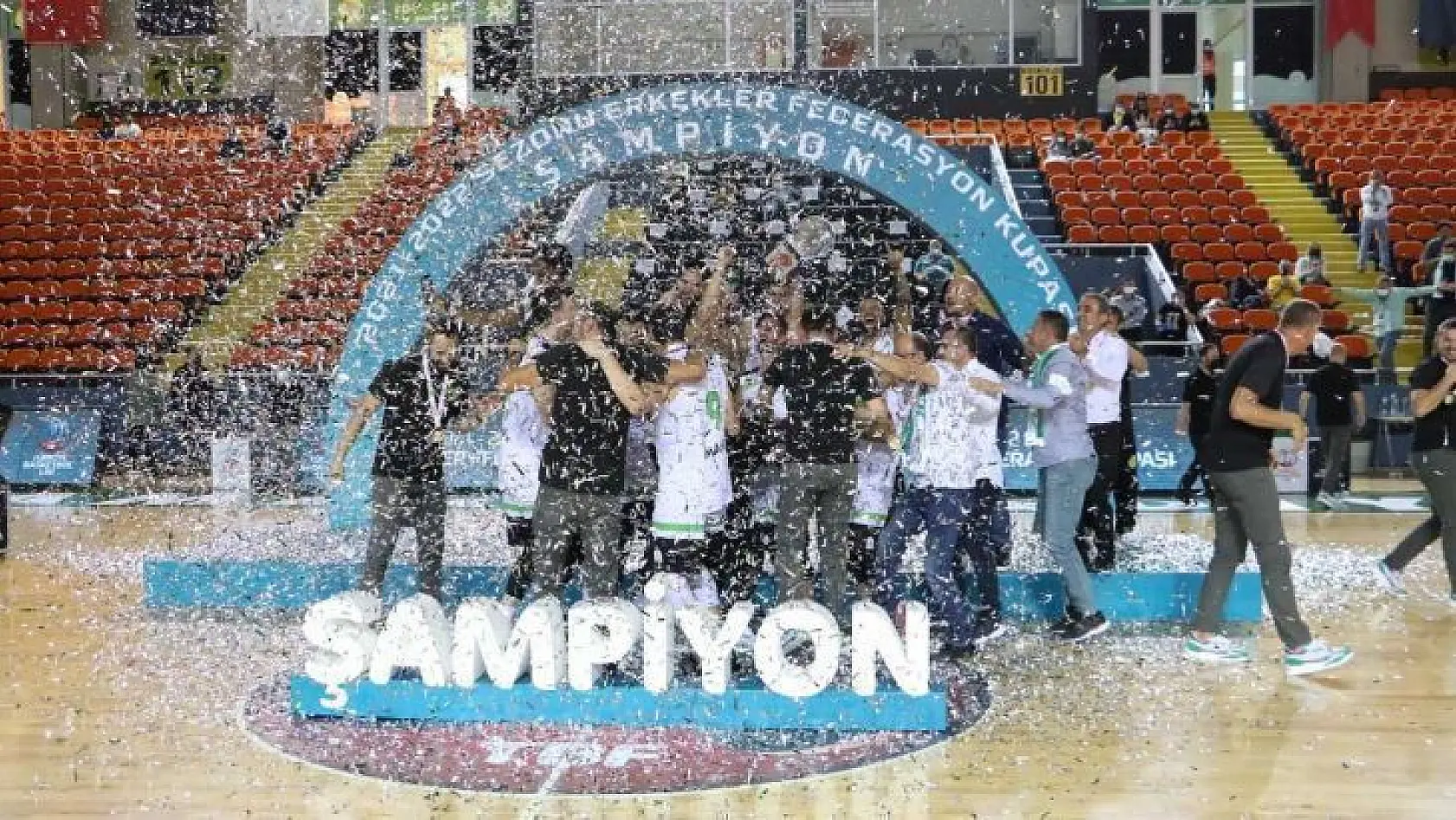 Federasyon Kupası'nın şampiyonu Manisa Büyükşehir Belediyespor oldu