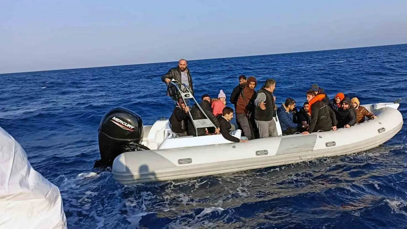 Fethiye'de 21 düzensiz göçmen yakalandı
