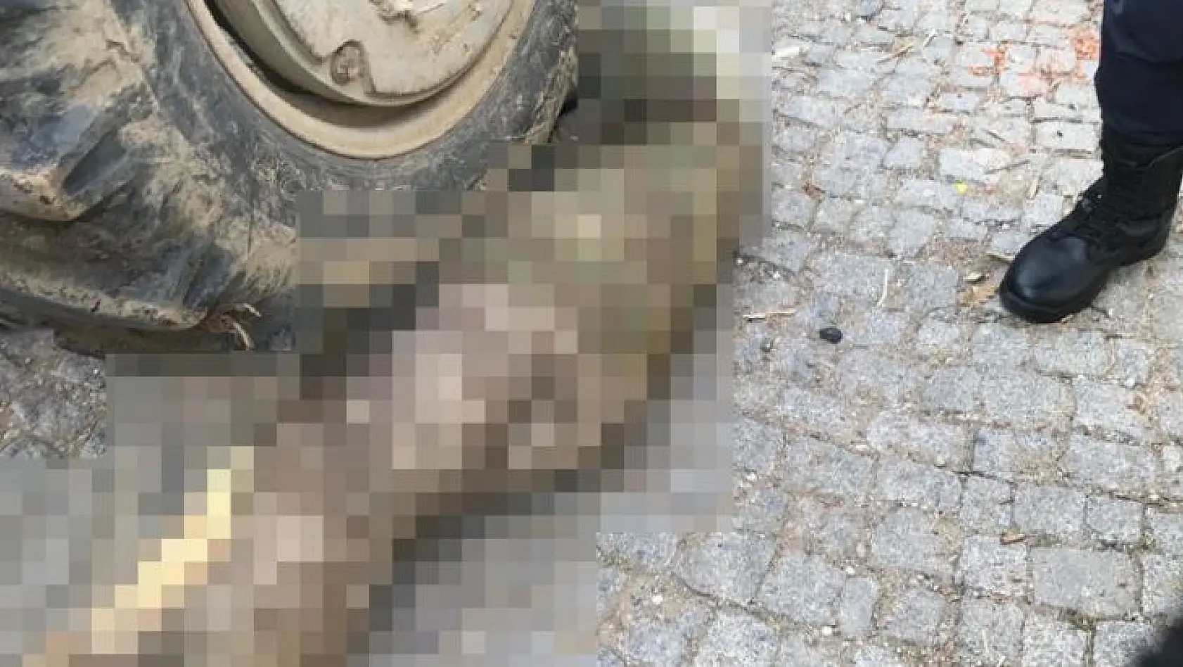 Gömeç'te feci kaza: Kayan traktörün el frenini çekmek isterken tekerin altında kaldı