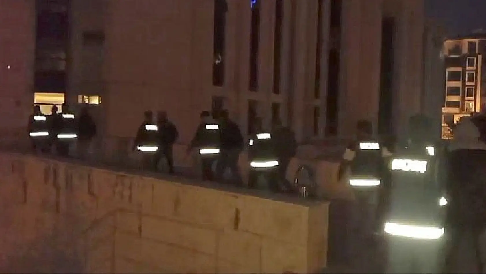 Havran'da polisi şehit eden örgütten 3 kişi tutuklandı