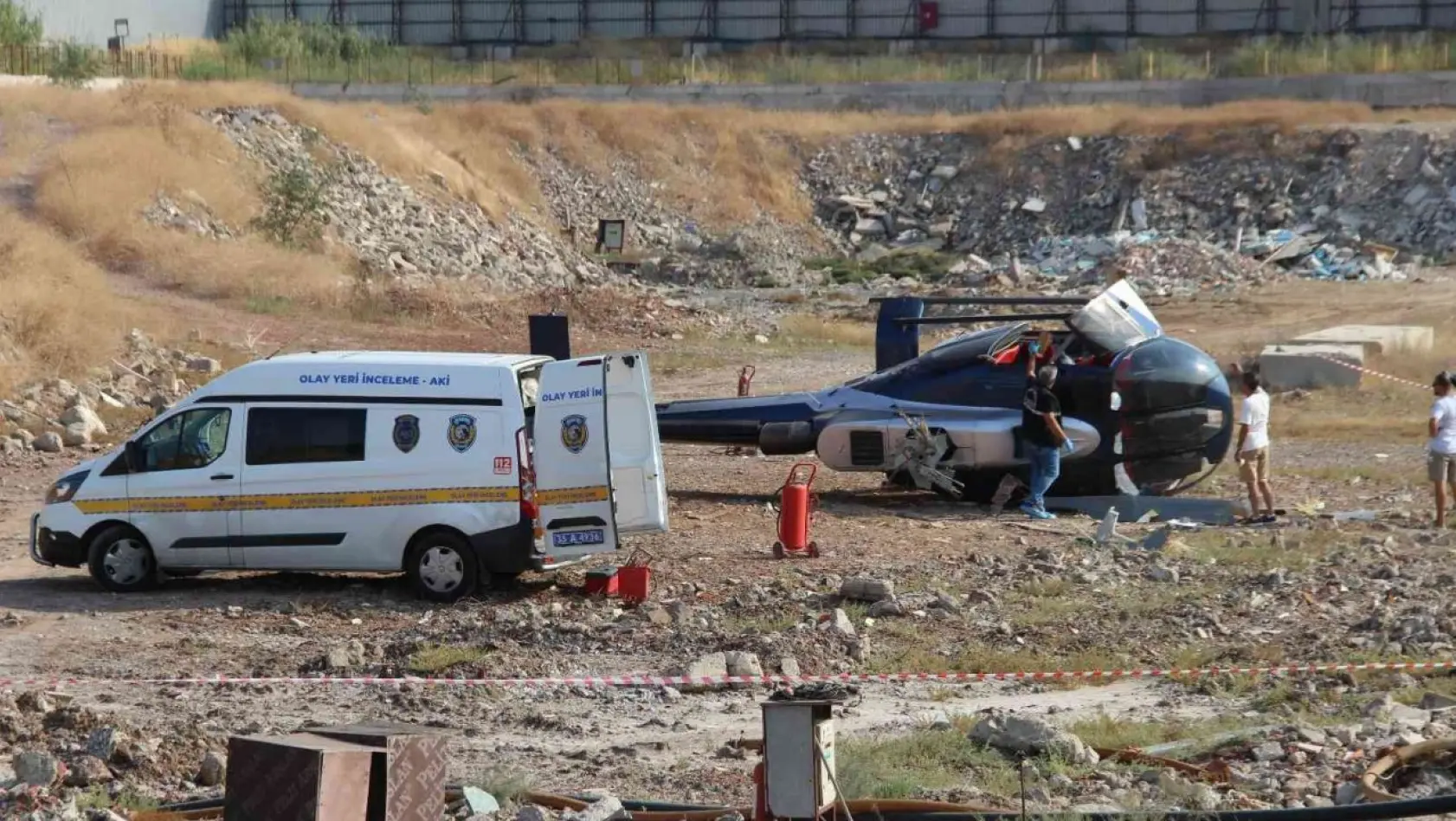 Helikopter kazasının yaşandığı yerde çalışmalar sürüyor