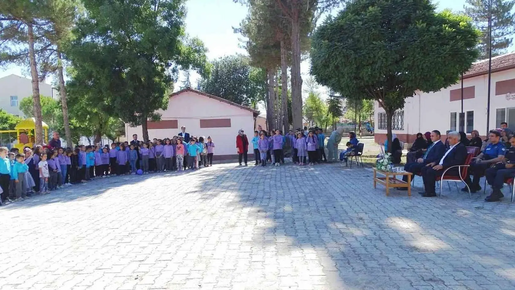 Hisarcık'ta İlköğretim Haftası kutlandı
