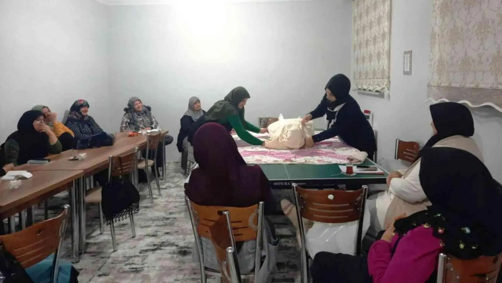 Hisarcık'ta kadınlara yönelik Cenaze Hizmetleri Kursu açıldı