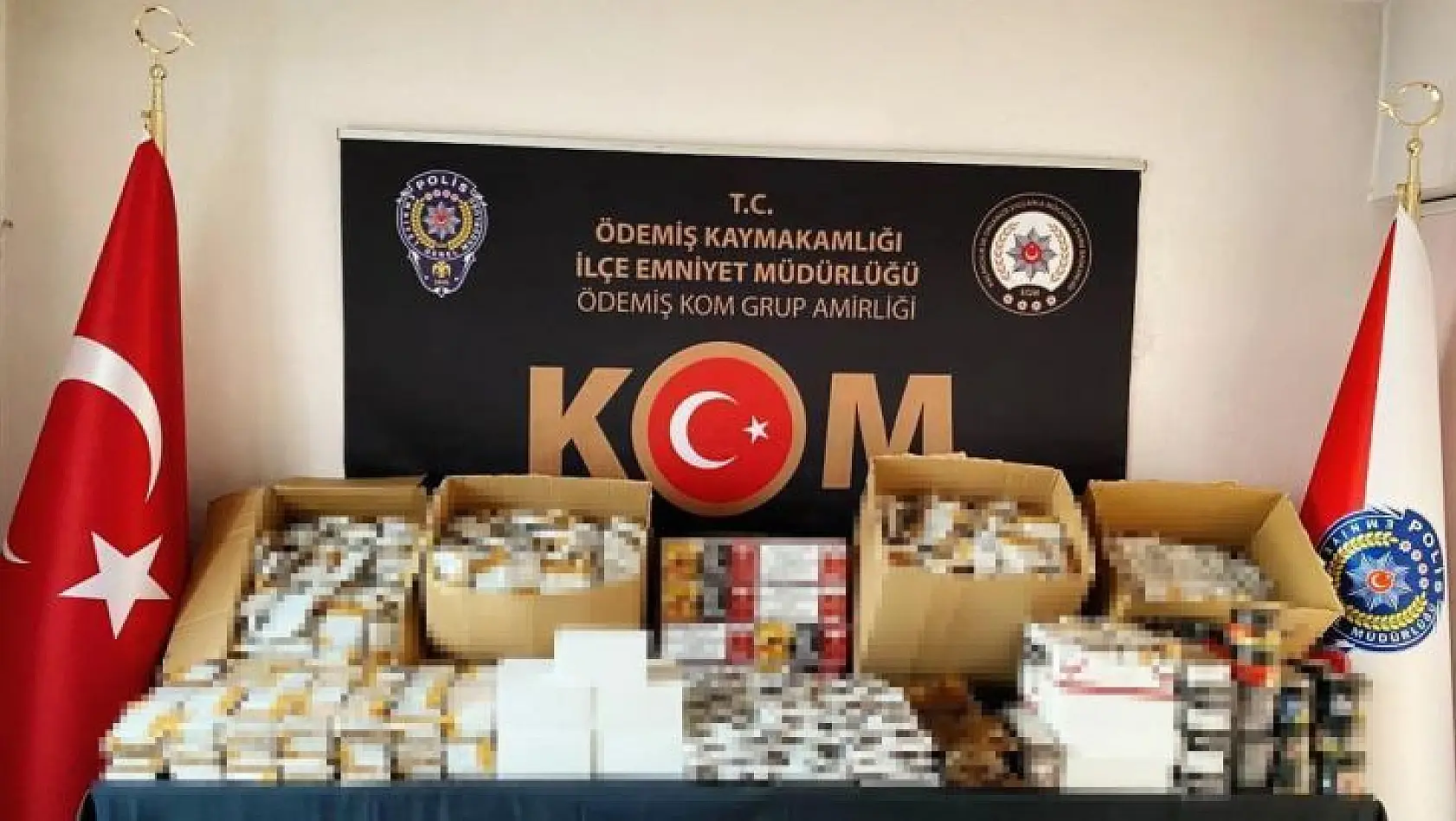 İzmir'de kaçak tütün operasyonu