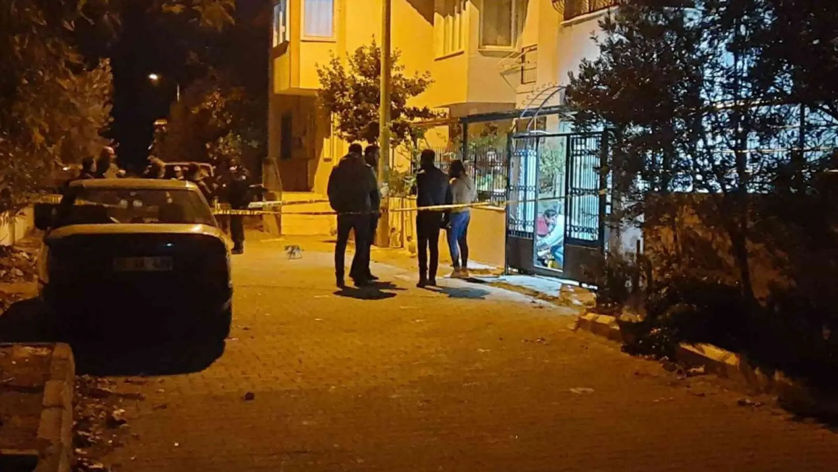 İzmir'de korkunç olay: Eşini yaraladığı pompalı tüfekle intihar etti