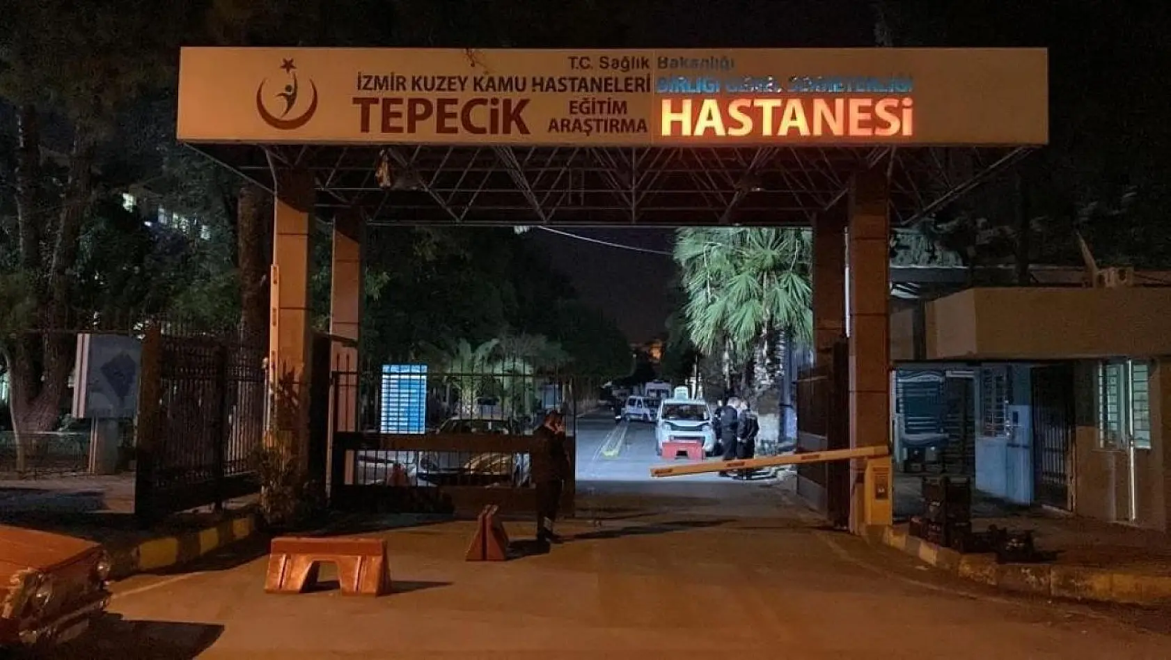 İzmir'de silahlı saldırıya uğrayan adam hayatını kaybetti