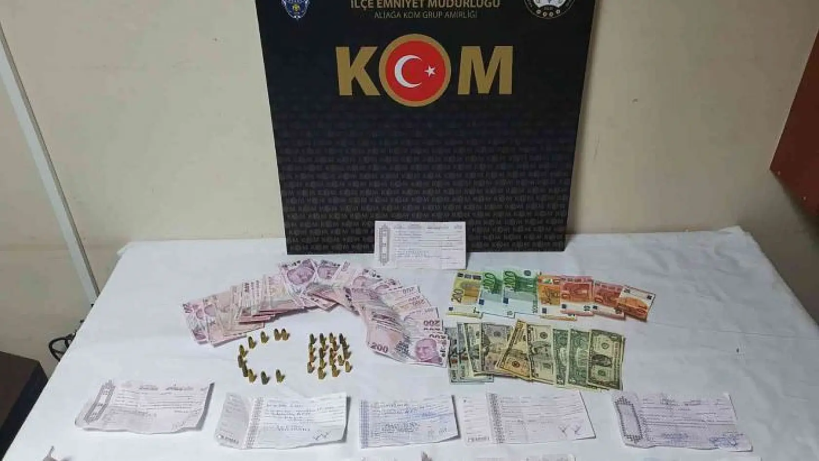 İzmir'de tefeci operasyonu: 5 kişi tutuklandı