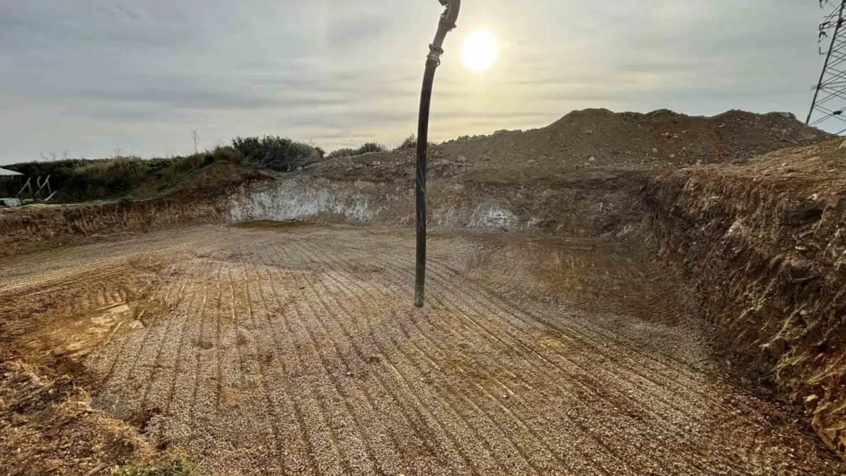 Karabiga'da 1000 metreküplük yeni su deposunun temeli atıldı