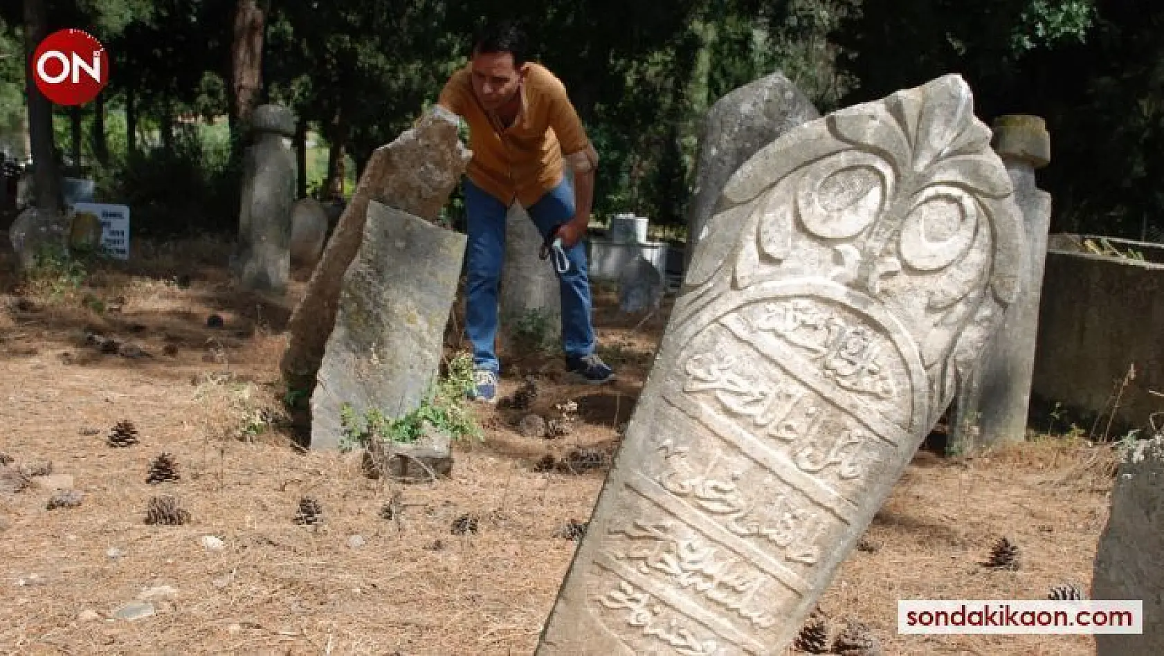Kemalpaşa, Osmanlı mezarlarını ağırlıyor
