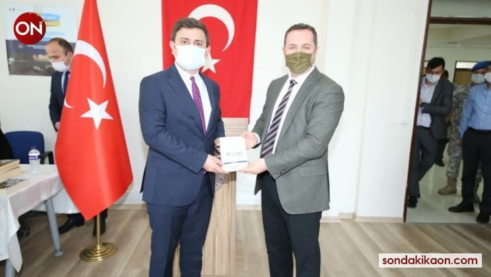 Kitap bağışı kampanyası Yenişehir'de de başlatıldı