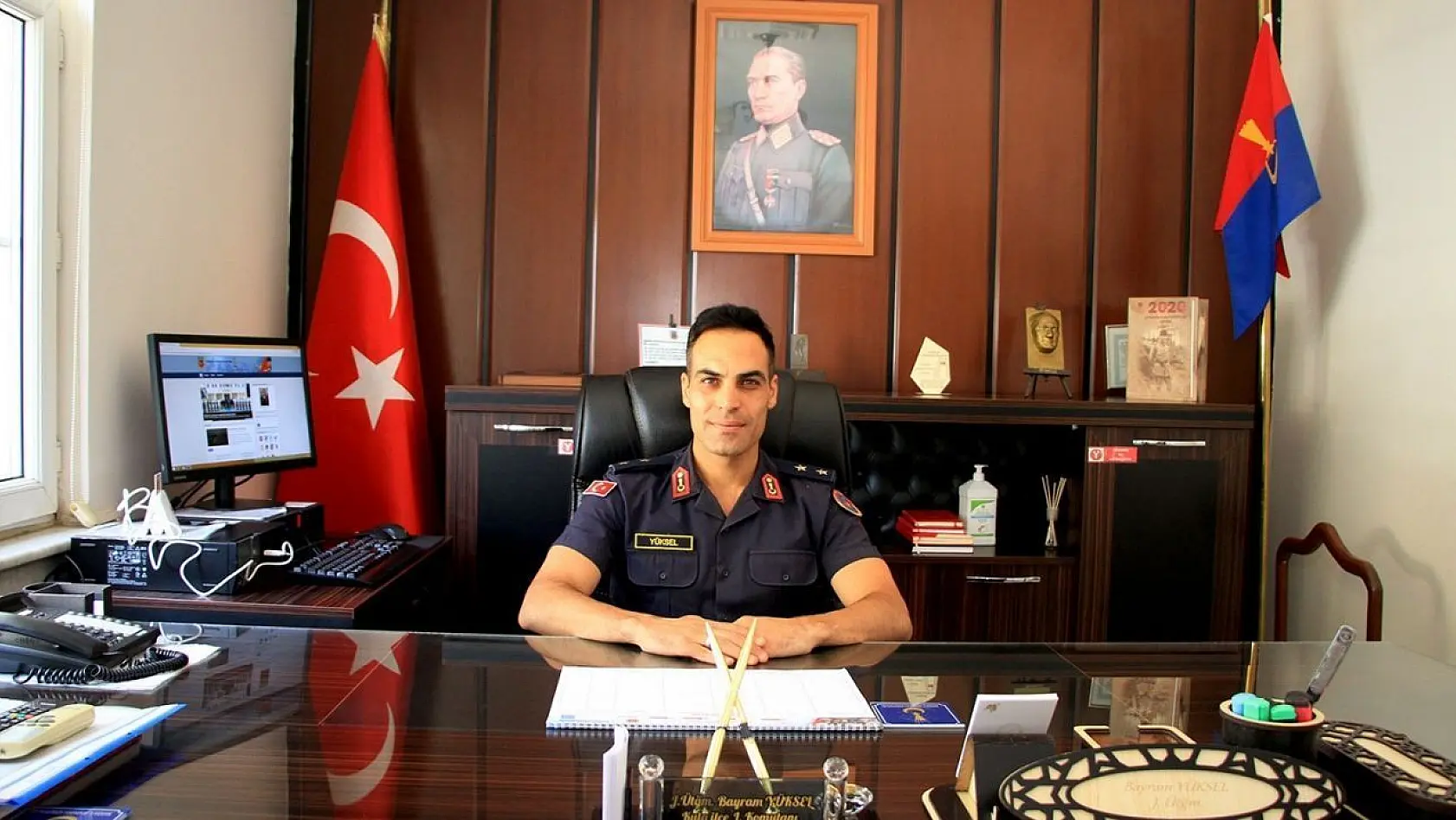 Kula'nın yeni Jandarma Komutanı Üsteğmen Yüksel göreve başladı