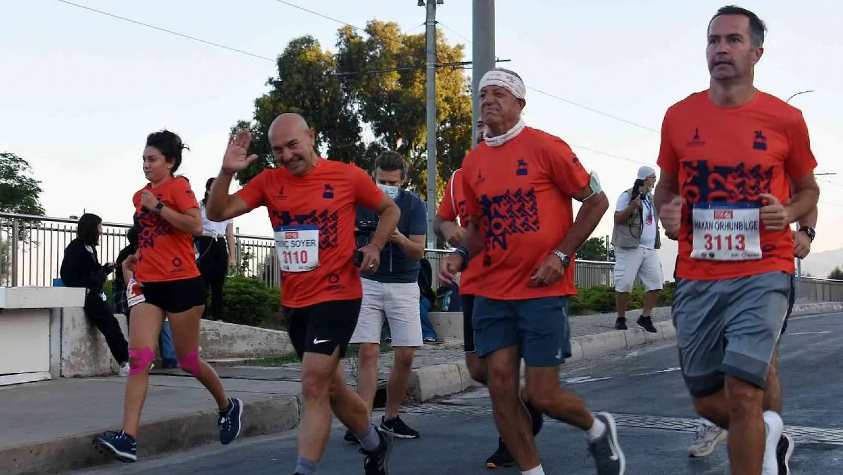 Kurtuluşun 100. yılında İzmir Maratonuna rekor başvuru