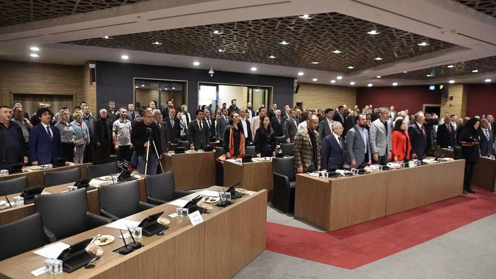 Kütahya'da yeni dönemin ilk meclis toplantısı yapıldı