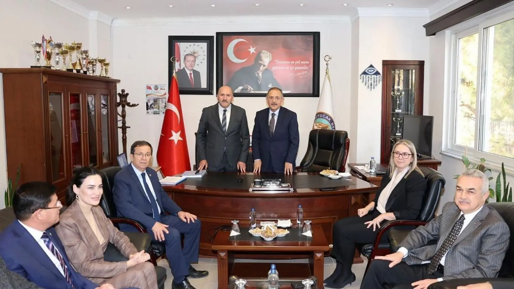Kuyucak Belediye Başkanı Ertürk, AK Parti Genel Başkan Yardımcısı Özhaseki'yi ağırladı