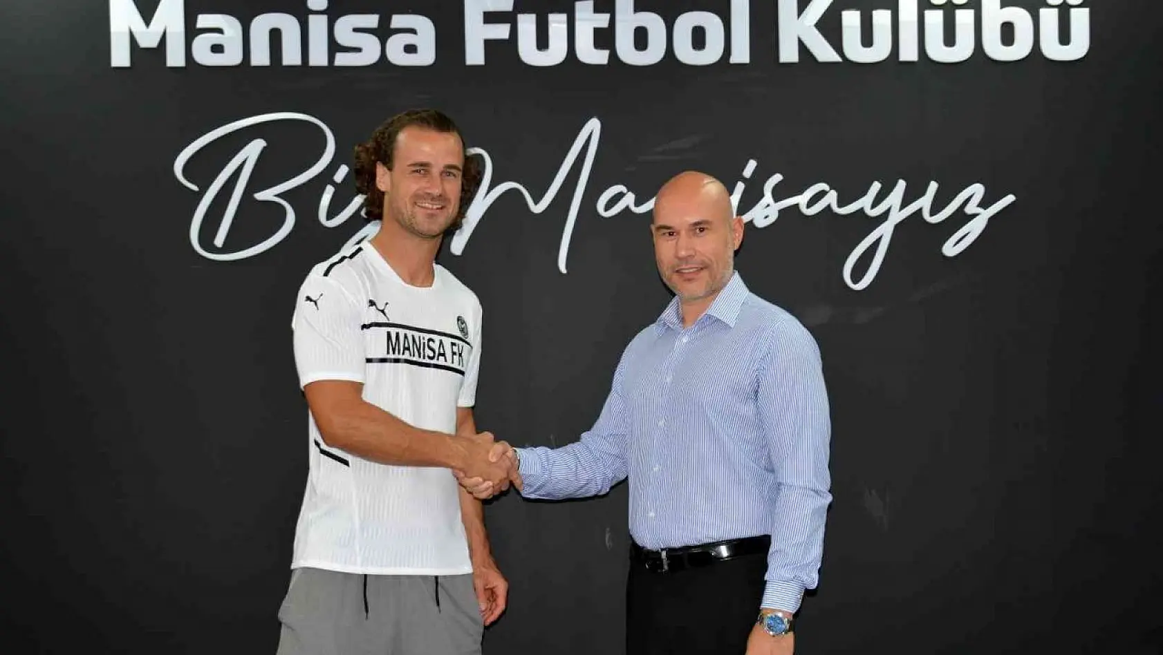 Manisa FK Alman orta saha oyuncusu Stark'ı kadrosuna kattı