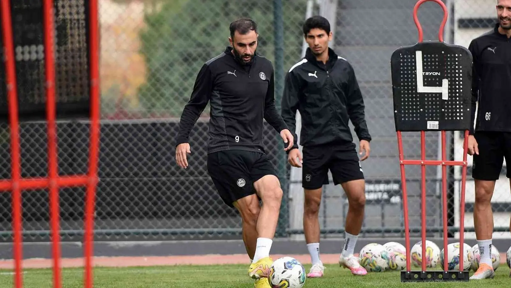 Manisa FK'nın Erzurumspor hazırlıkları devam ediyor