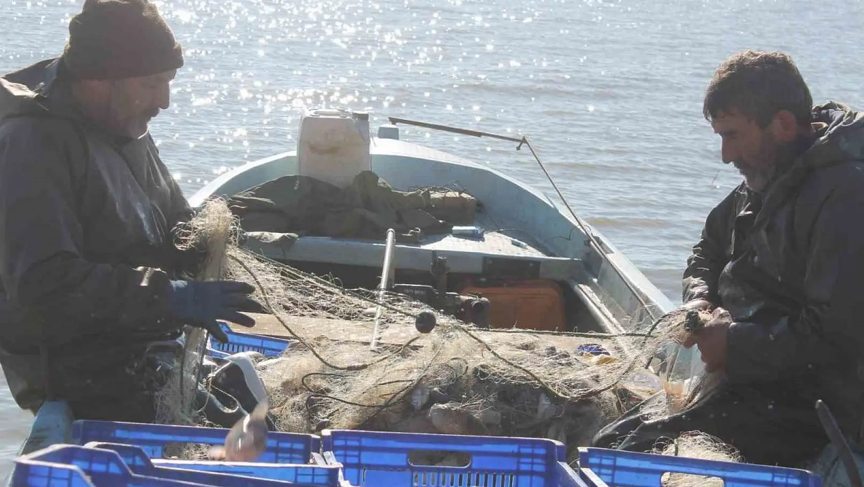 Manyas Gölü'nde balık avı yasağı yarın başlıyor