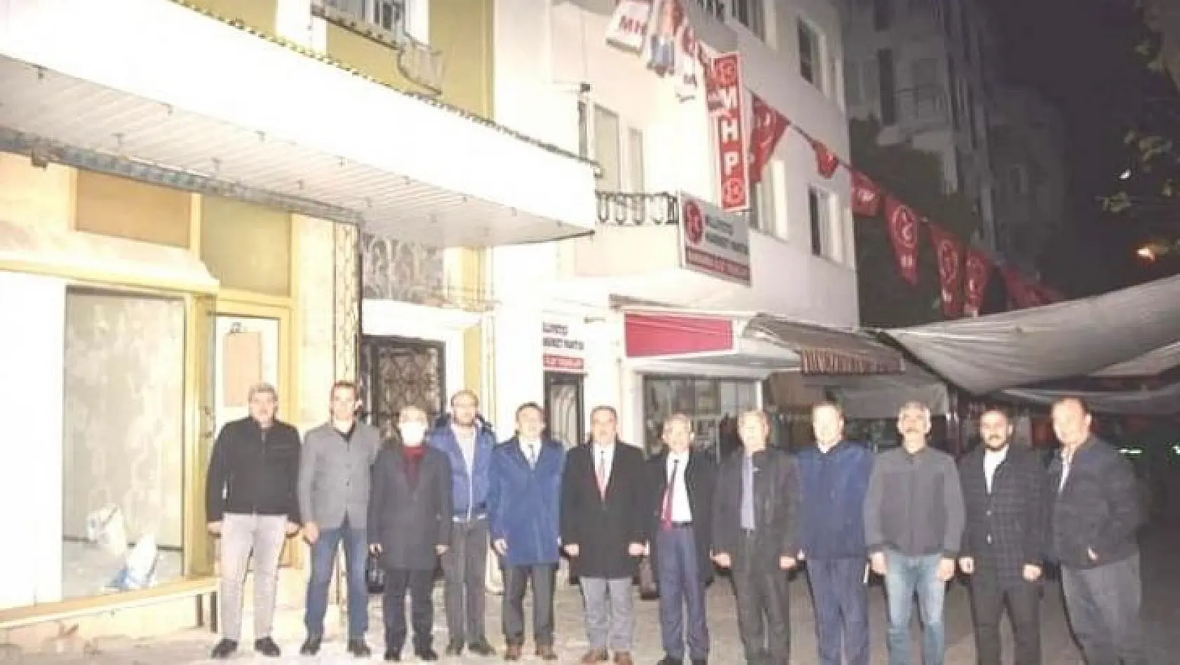 MHP Bandırma 'da Cumhur İttifakı ve Cumhurbaşkanlığı Hükümet Sistemini anlattı.