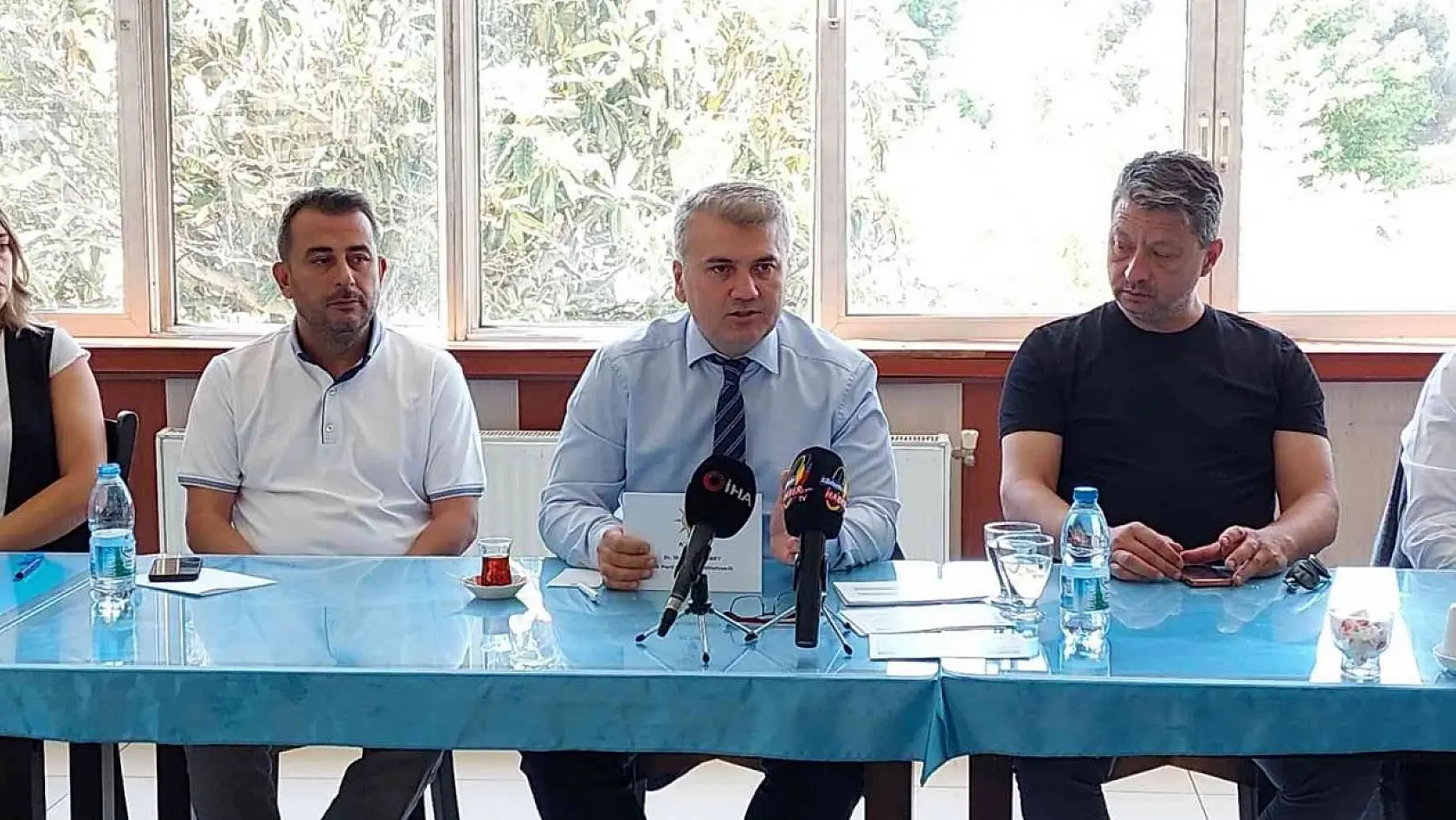Milletvekili Mustafa Canbey 'Edremit Devlet Hastanesi sürecini adım adım takip ediyoruz'