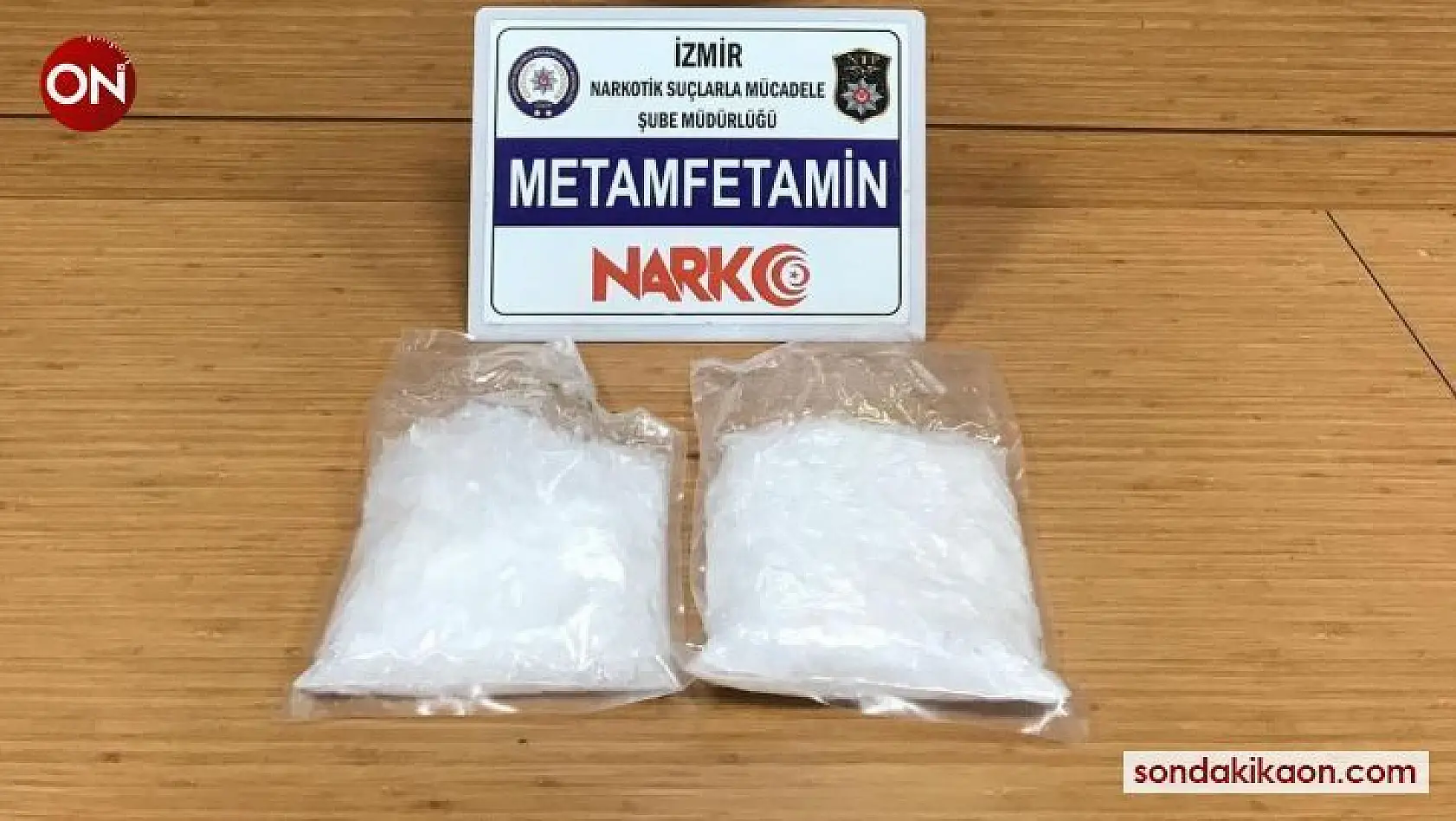 Motosiklet sürücüsünün çantasından 1 kilo uyuşturucu madde çıktı