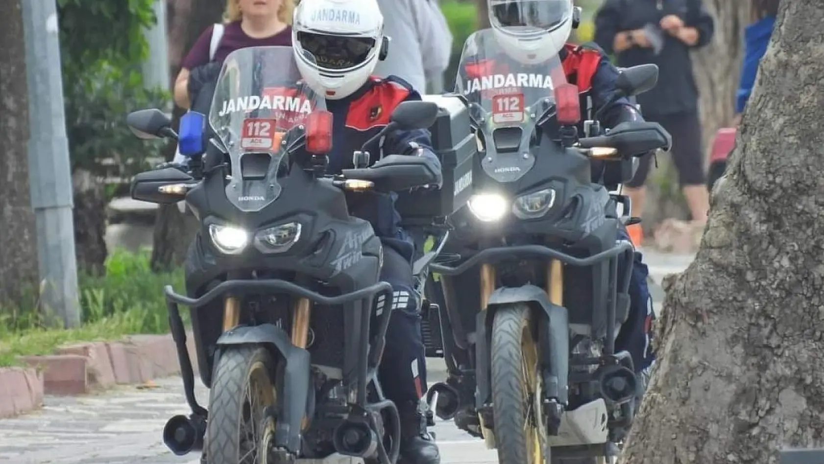 Motosikletli Jandarma timleri Kapıdağ'da görev başında