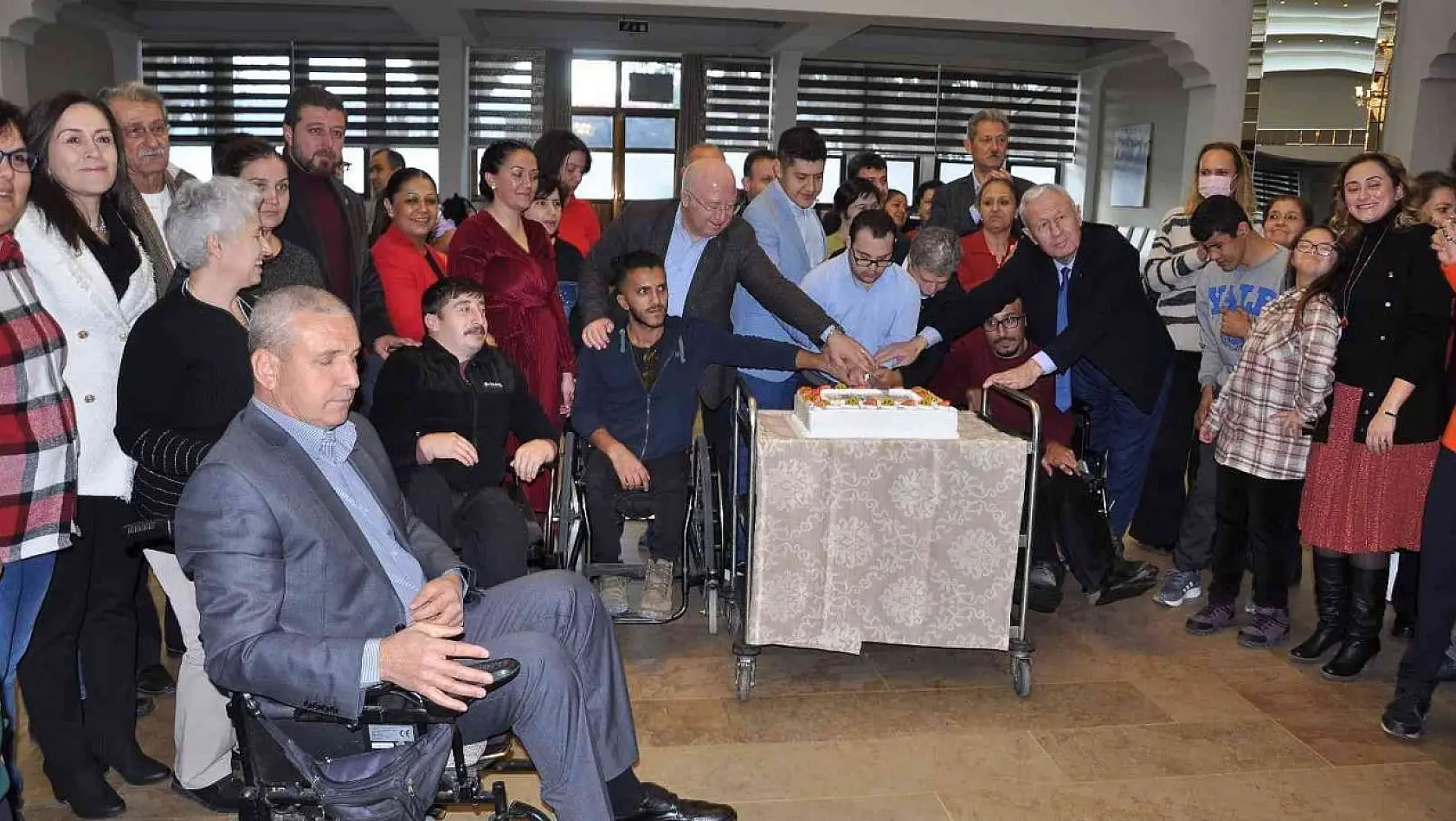 Muğla'da engelliler için 'Engelsiz Yılbaşı Eğlencesi' düzenlendi
