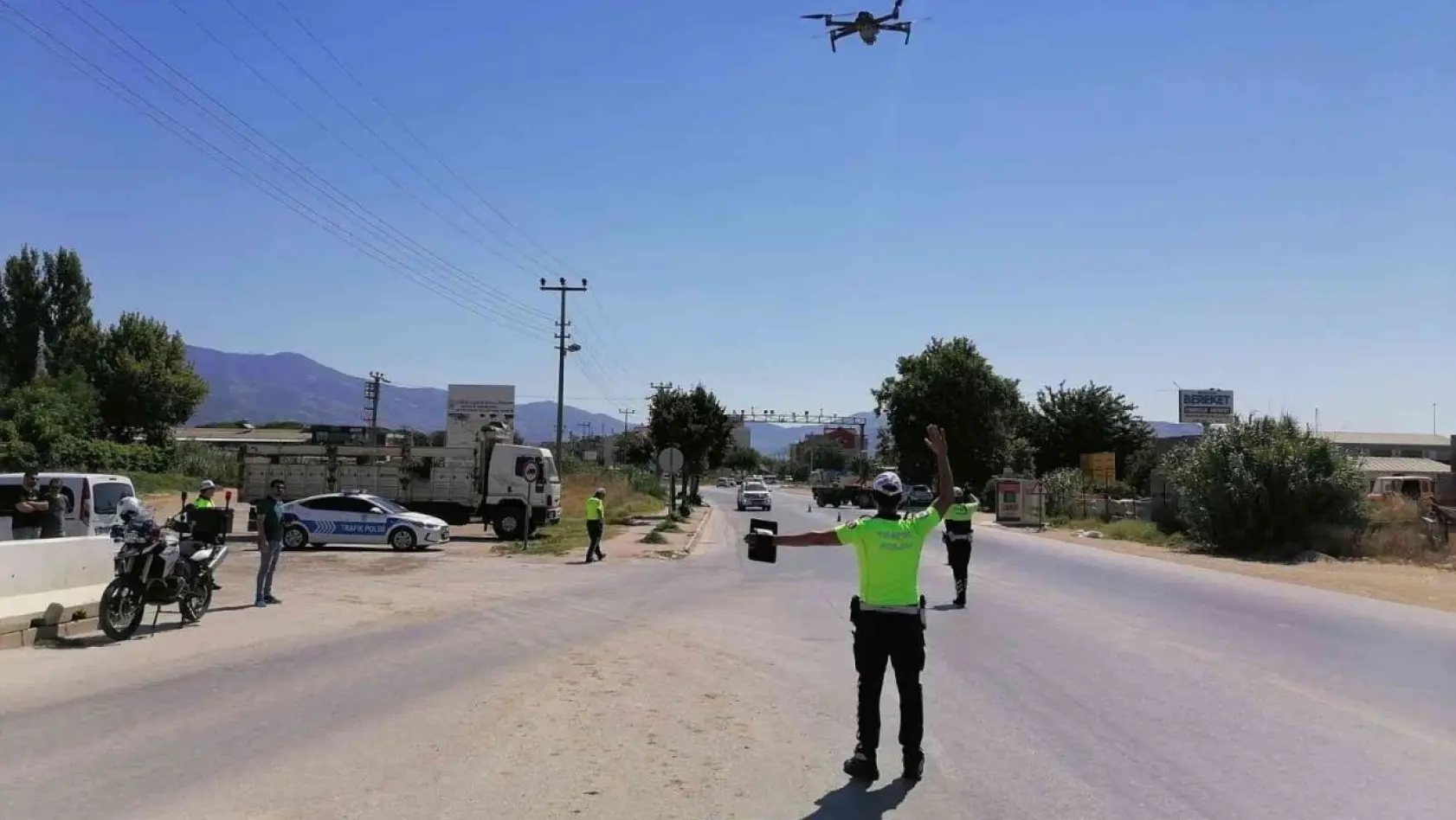 Ödemiş'te dron destekli trafik denetimi