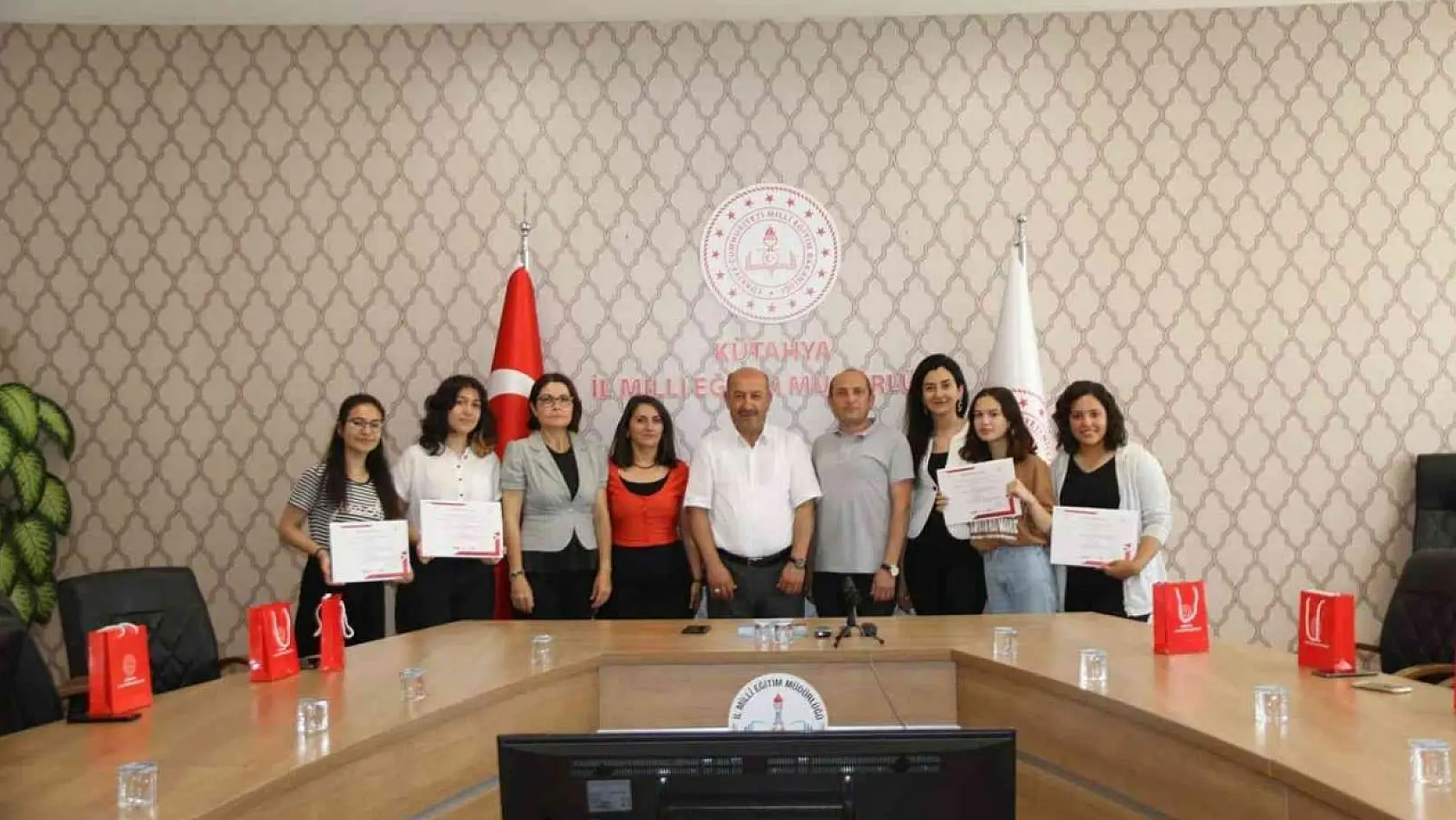 Öğrenciler, 'Afet Risk Azaltma Proje Yarışması'nda Türkiye birincisi oldu