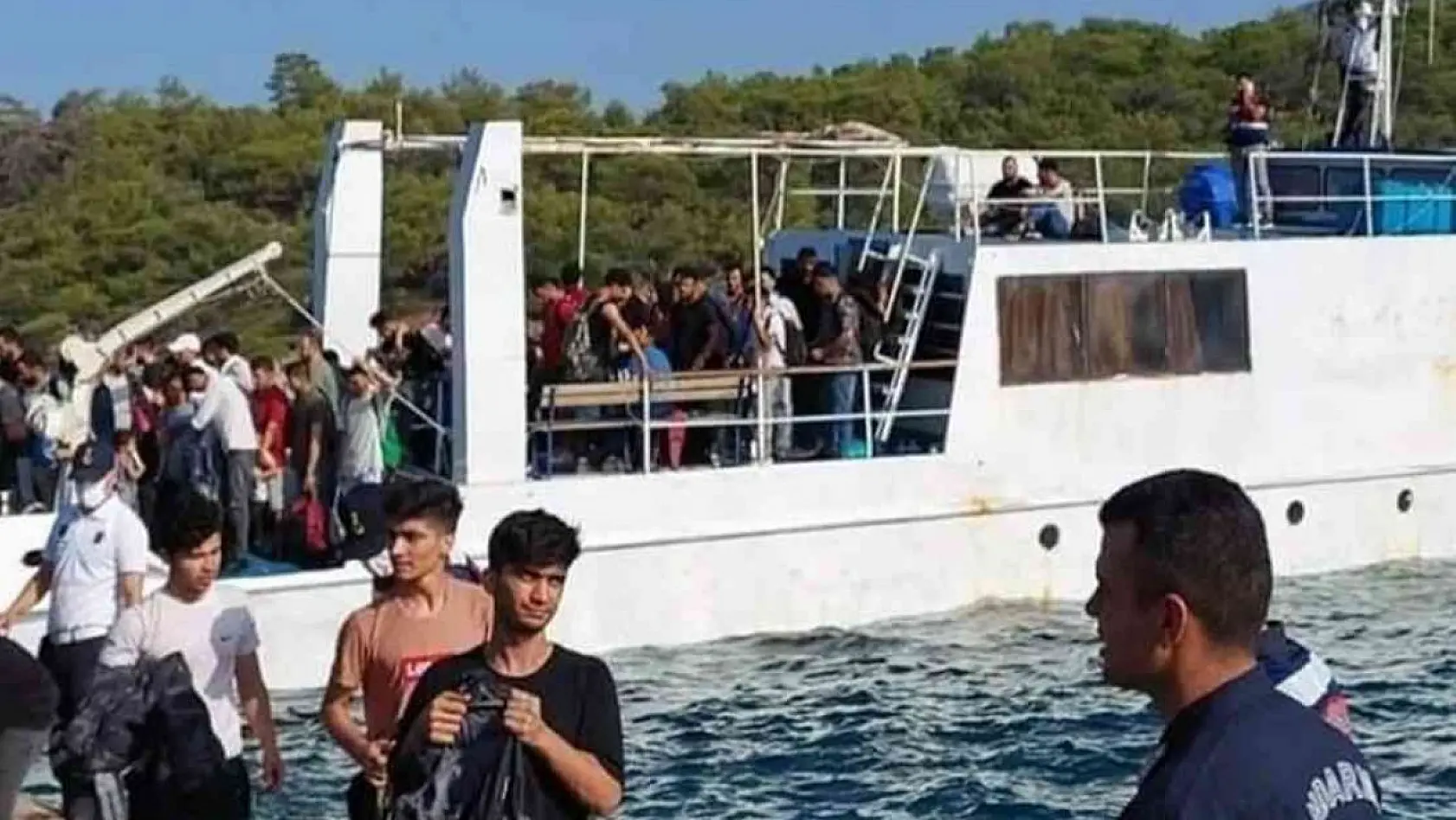 Ortaca açıklarında çok sayıda göçmen yakalandı