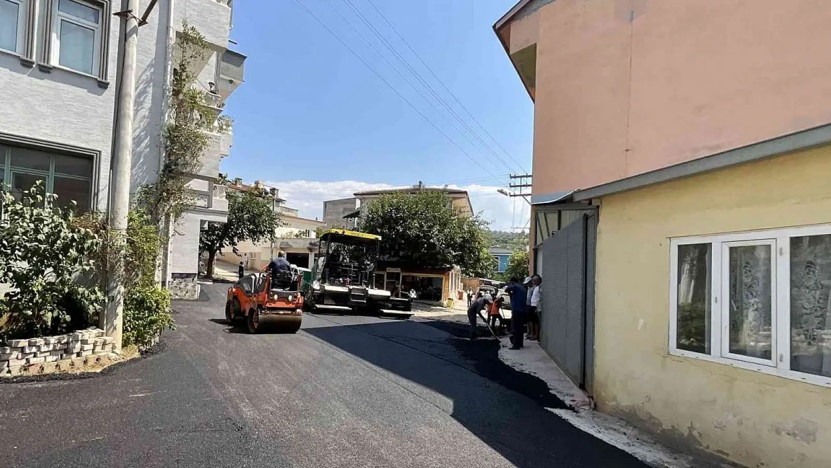 Osmangazi'de yoğun asfalt mesaisi