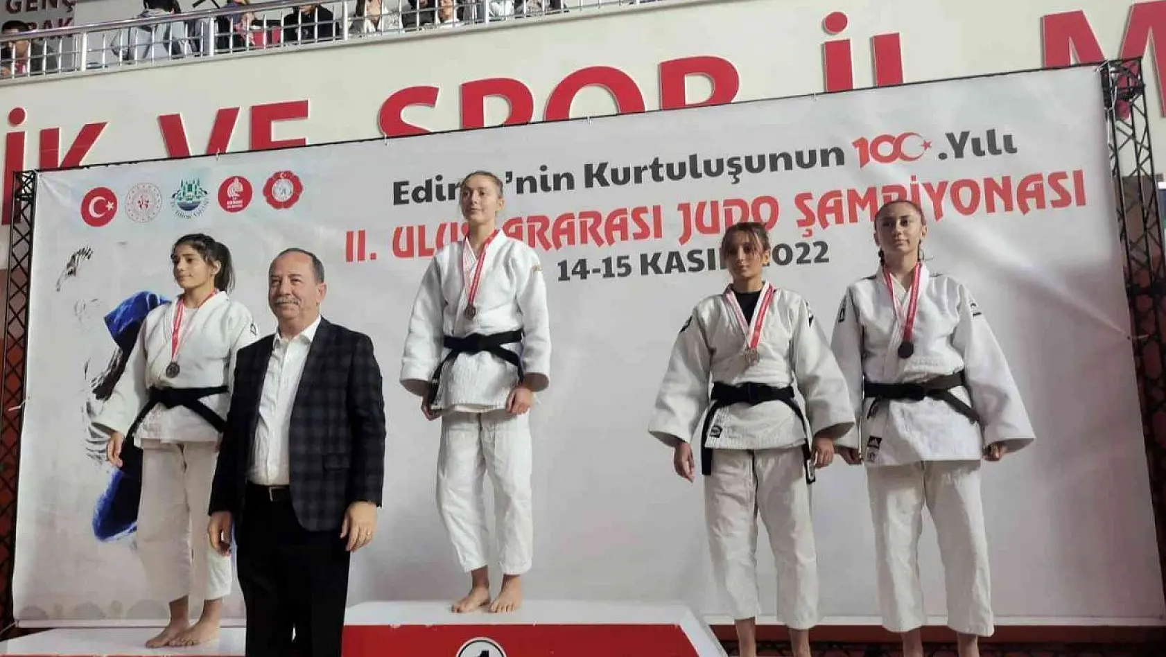 Osmangazili judoculardan 3 madalya