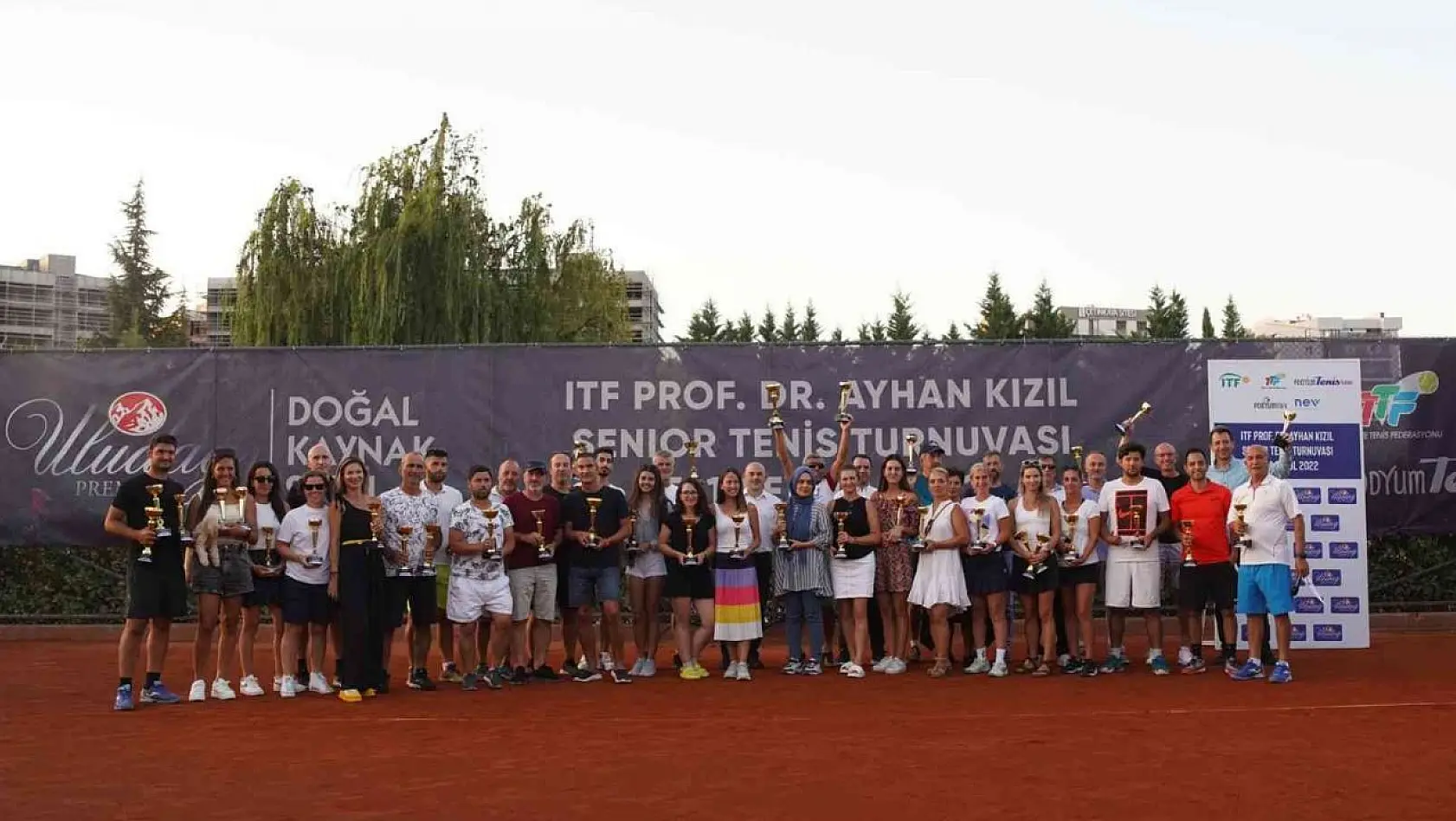 Prof. Dr. Ayhan Kızıl Senior Tenis Turnuvası sona erdi